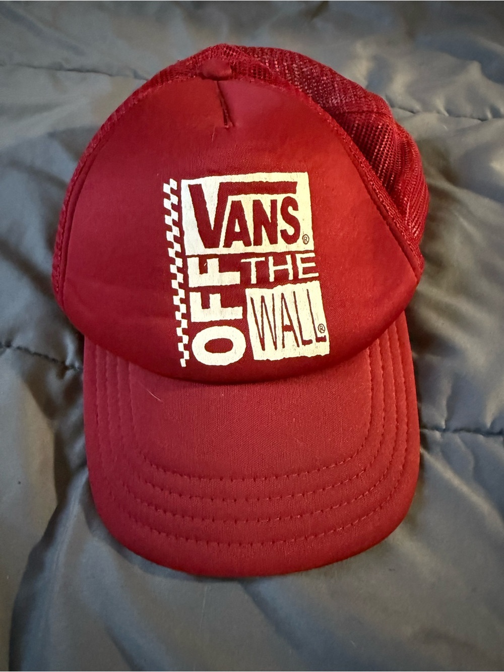 Vans Red 'Off The Wall' Mesh Trucker Hat Wall Accent